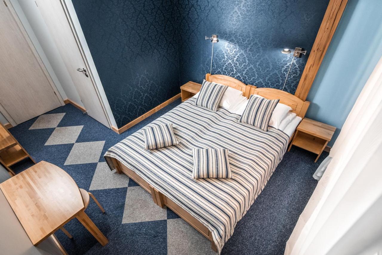 Abzali Hotel And Restaurant With Self Check-In Ādaži エクステリア 写真