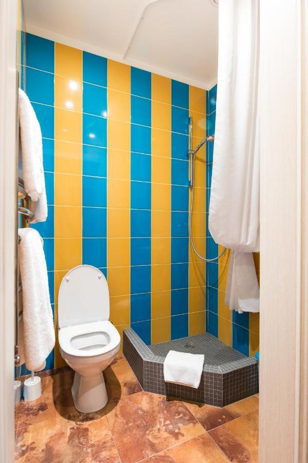 Abzali Hotel And Restaurant With Self Check-In Ādaži エクステリア 写真